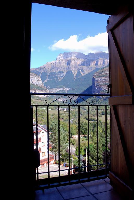 Apartamento El Patio Casa Cajal Torla Exteriör bild